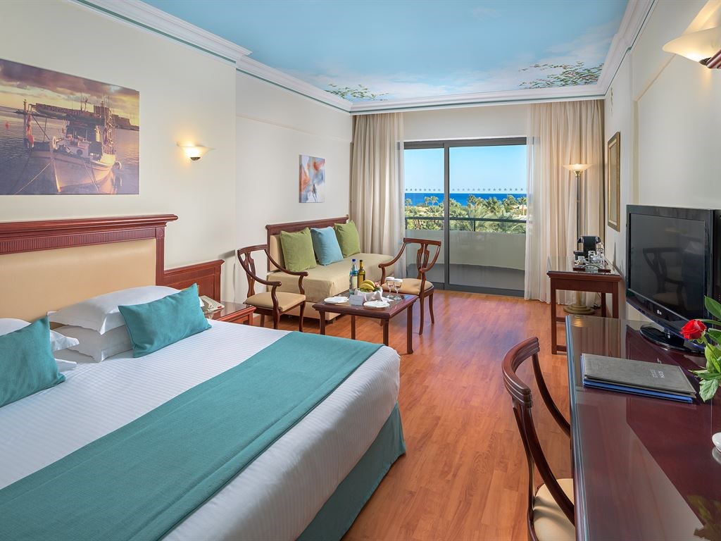 Atrium Palace Thalasso Spa Resort  & Villas: Junior Suite