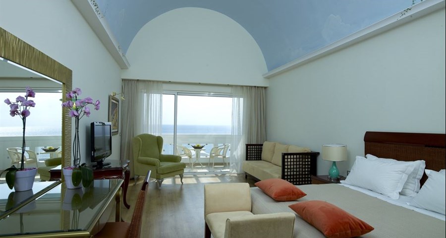 Atrium Prestige Thalasso Spa Resort & Villas: Deluxe Junior SV