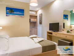 Lagaria Luxury Rooms & Apartments - photo 20