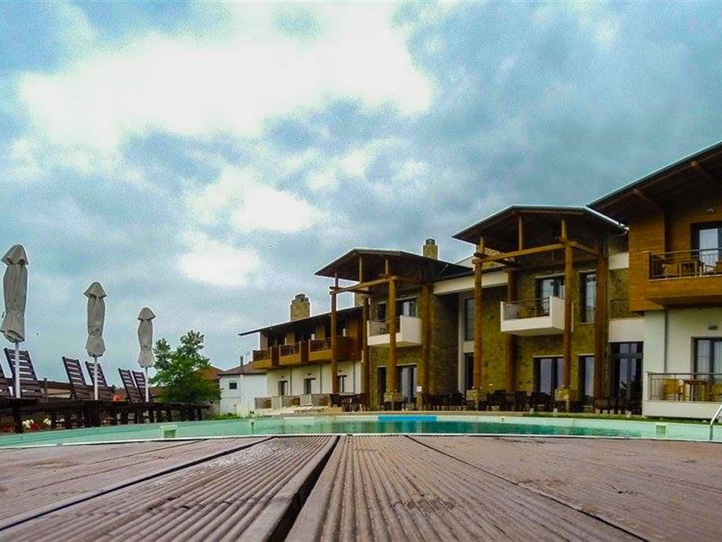 Irenes Resort 