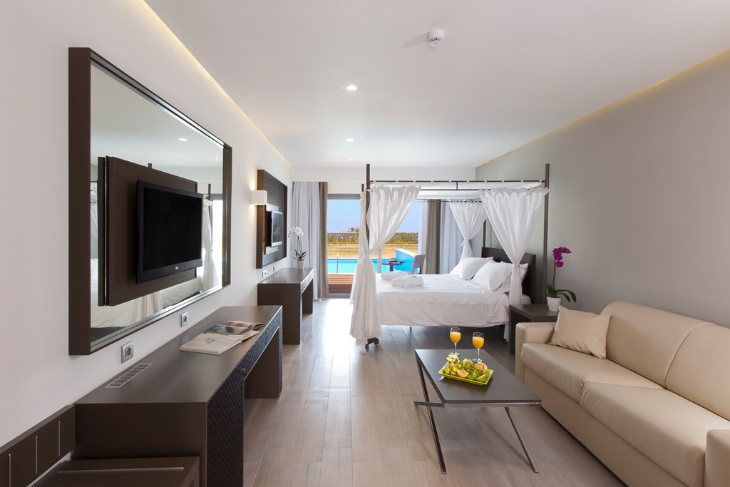 Princess Andriana Resort & Spa: Room JUNIOR SUITE WITH PRIVATE POOL