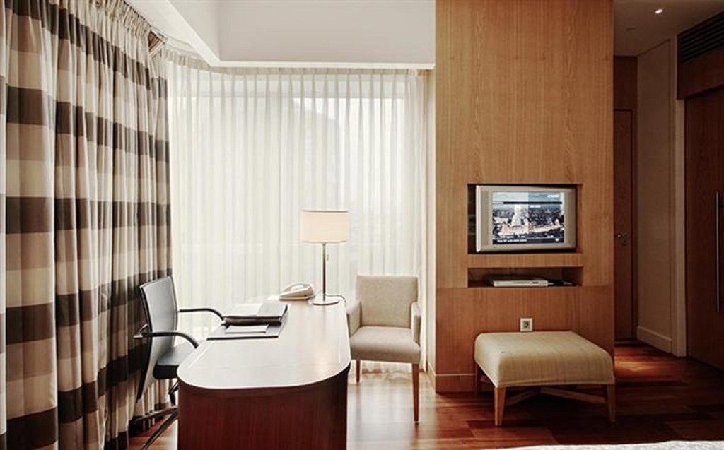 Swissotel Krasnye Holmy: Room SUITE STANDARD