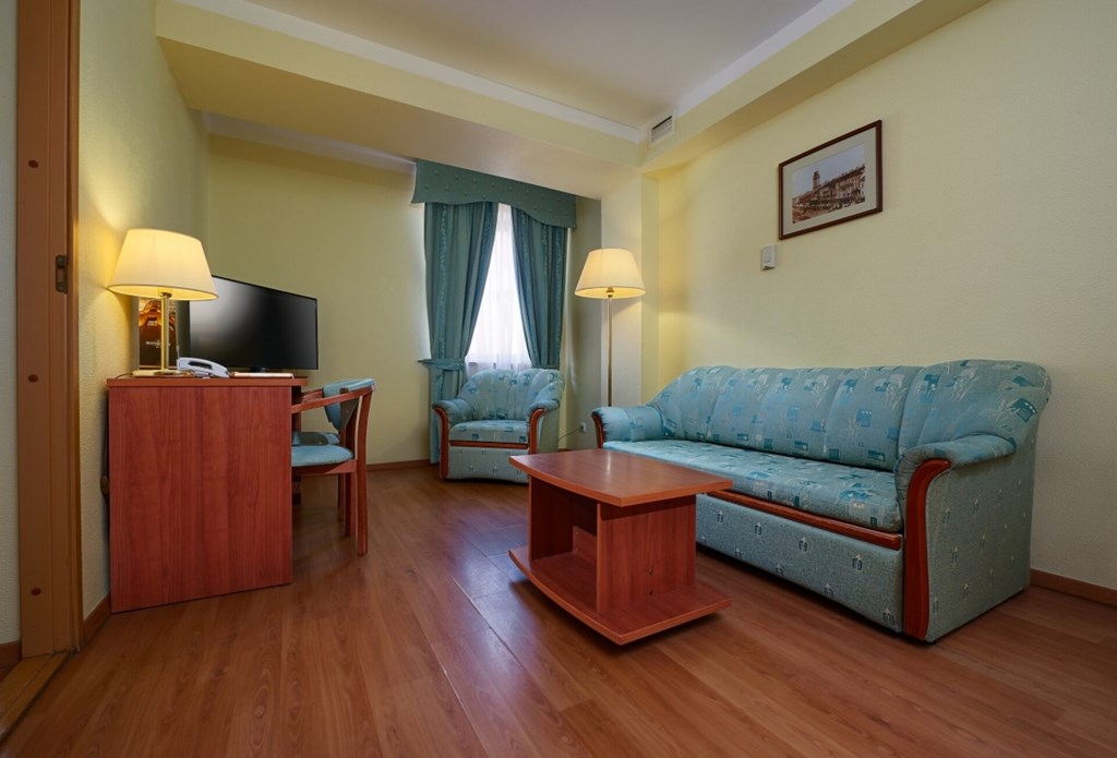 Dostoevsky Hotel: Room JUNIOR SUITE CAPACITY 1