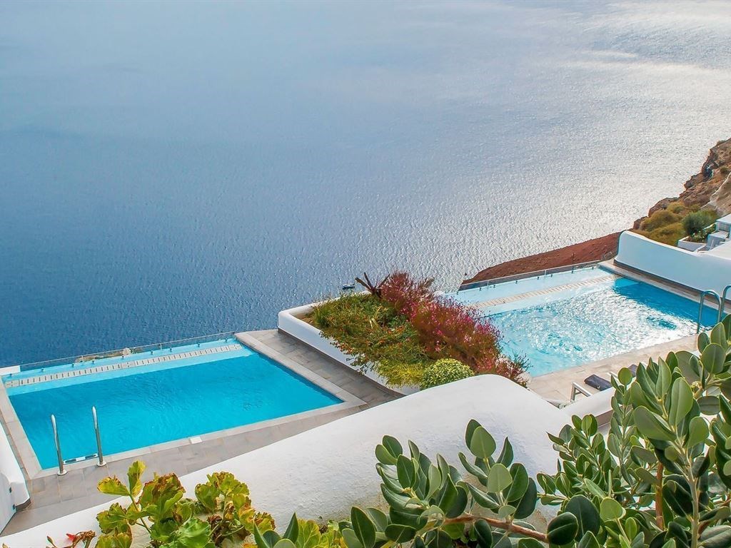 Santorini Secret Suites & Spa