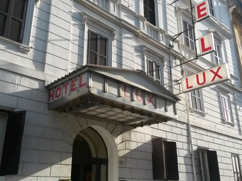 Lux Hotel