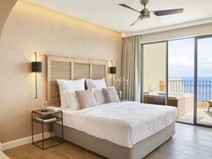 Marbella Nido Suite Hotel and Villas: Grand Terrace Deluxe Suites Whirlpool  - photo 34