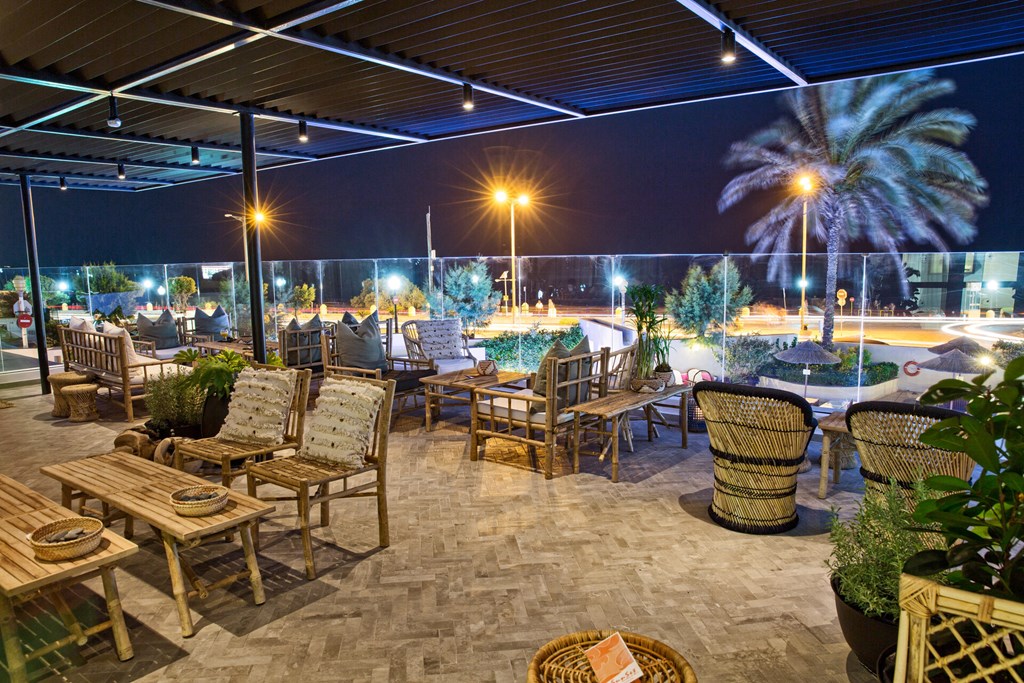 Blue Sky City Beach Hotel: Terrace