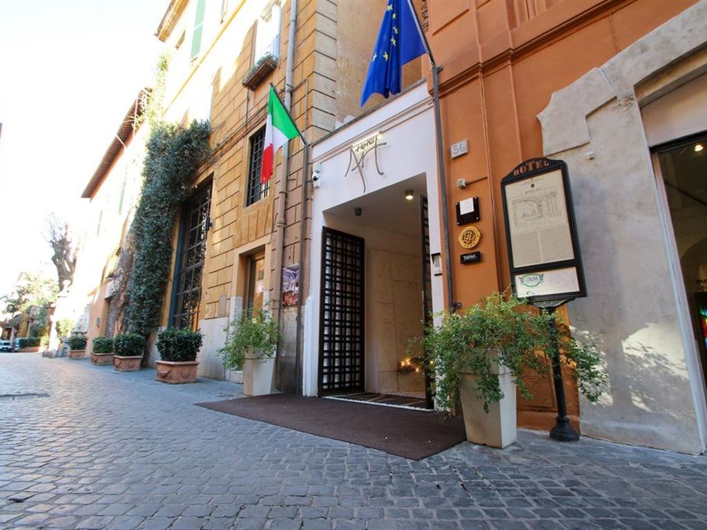 Art Hotel by the Spanish Steps