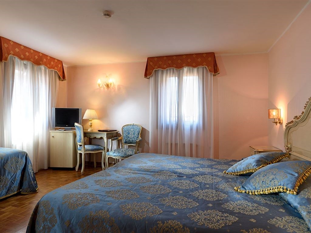 Royal San Marco & Suites Hotel