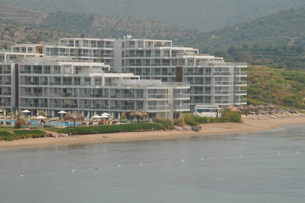 Maxima Paradise Hotel