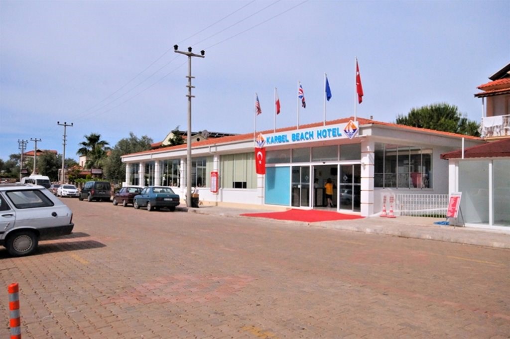 Karbel Beach Hotel