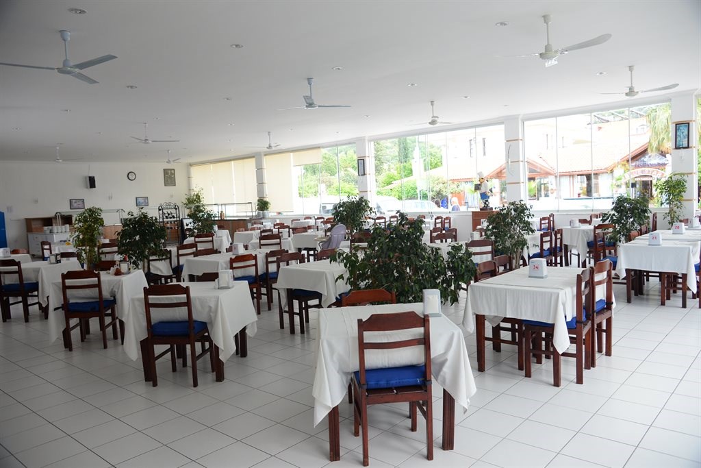 Karbel Beach Hotel