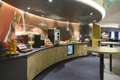 Ibis Hotel - photo 9