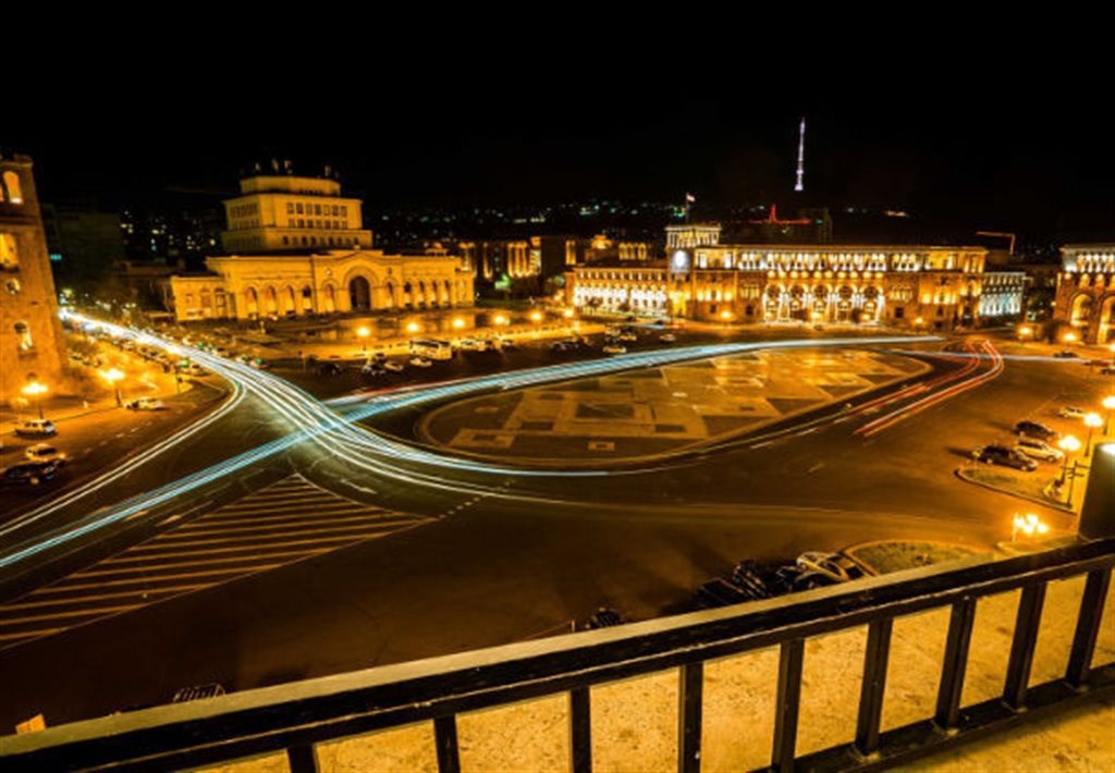 Marriott Armenia Hotel 