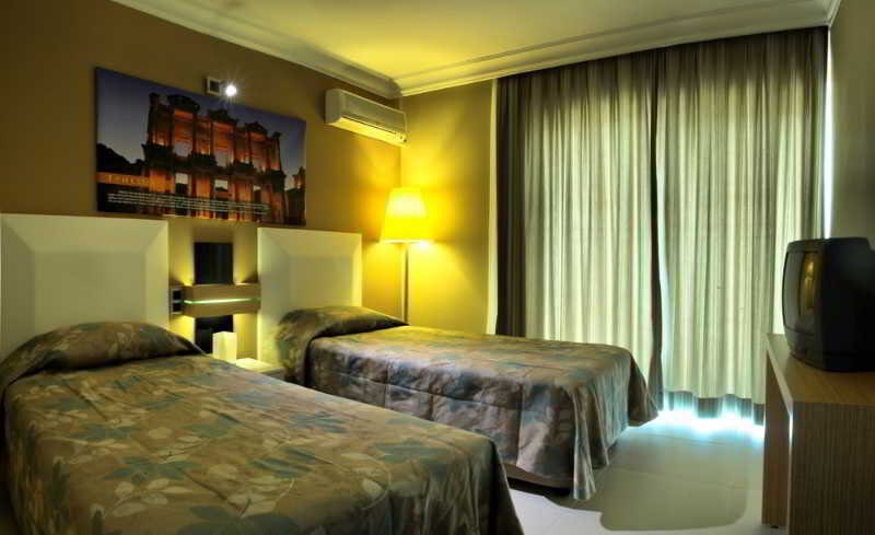 Ephesia Hotel: Room