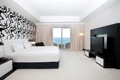 Aria Claros Beach & Spa Resort Hotel: King Suite - photo 25