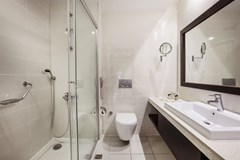 Aria Claros Beach & Spa Resort Hotel: Club bathroom - photo 19