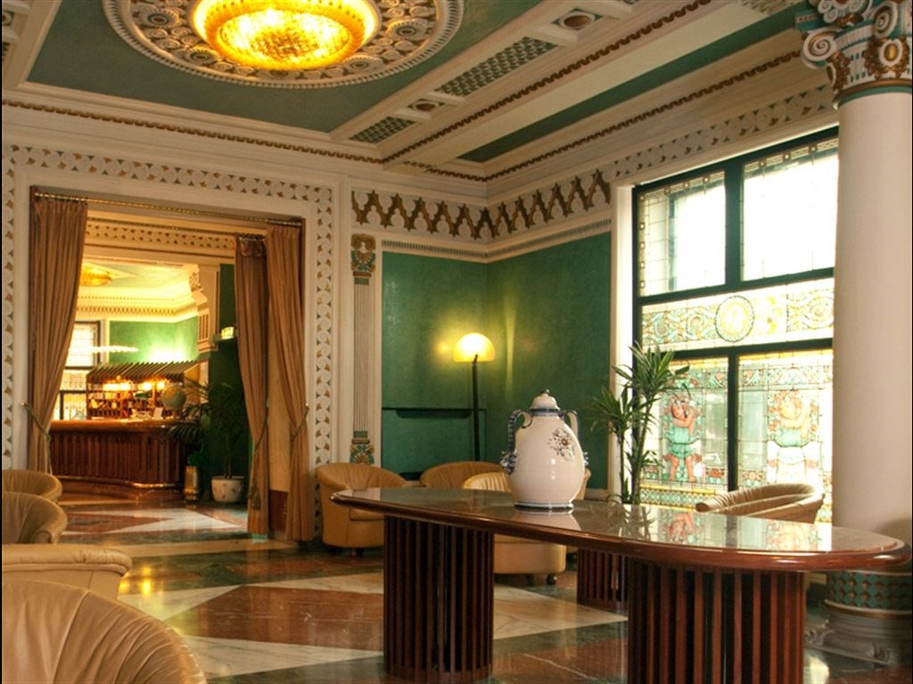 Roma Hotel