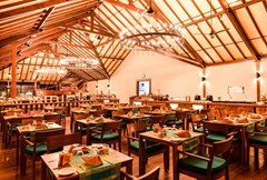 Adaaran Select Meedhupparu : Main Restaurant - photo 46