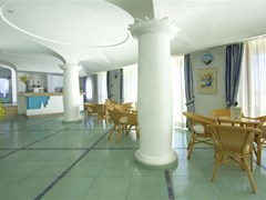 Albatros Hotel - photo 4