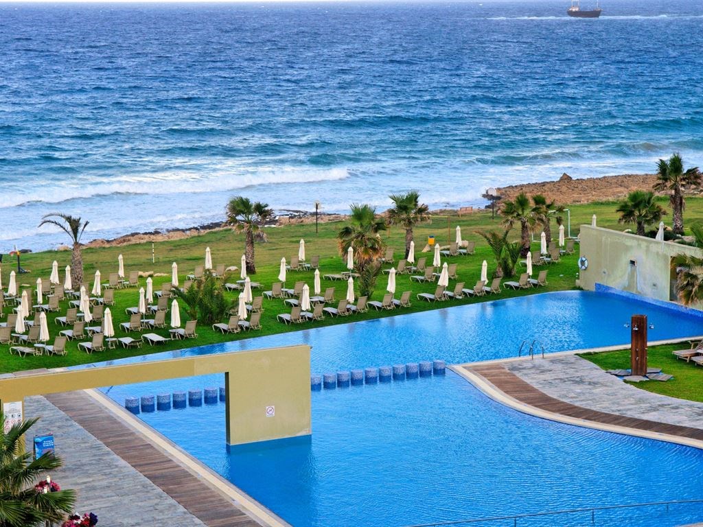 Capital Coast Resort & Spa