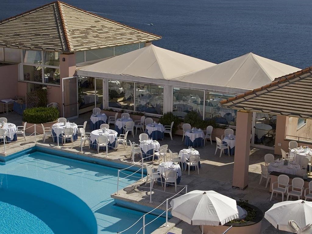Punta San Martino Hotel