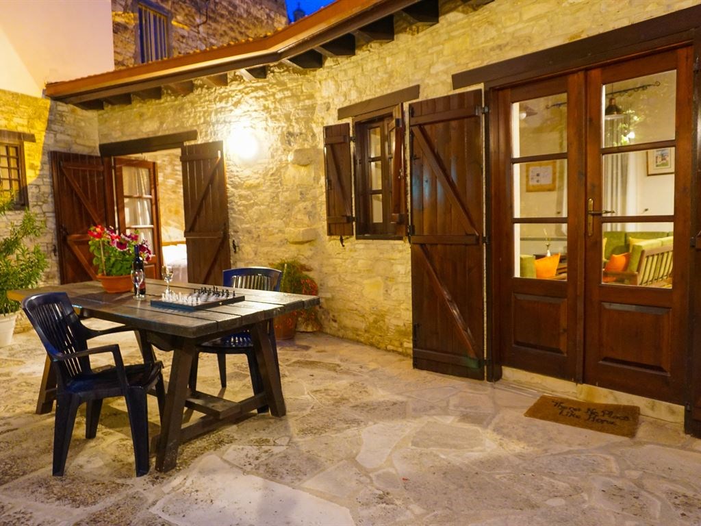 Pantelis Traditional House