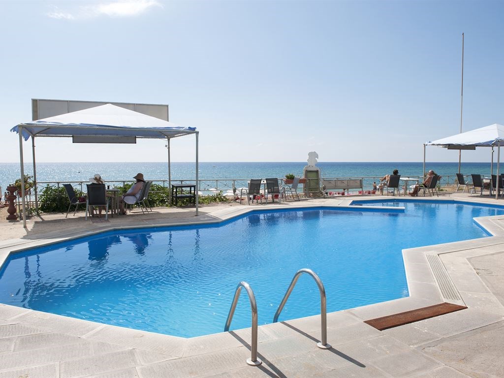 Glyfada Beachfront Apartments and Villas