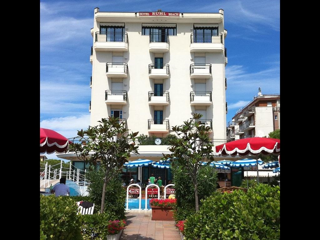 Ruhl Beach Hotel & Suites