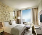 Boulevard Hotel Baku Autograph Collection: Club room with king size bed room and sea view
