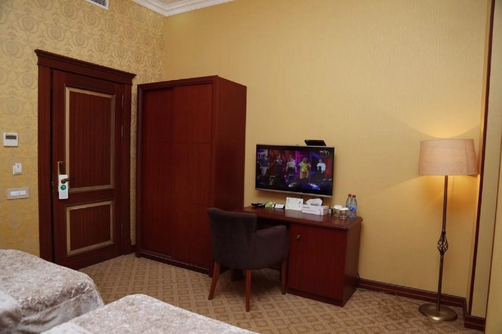 Clover Hotel Baku