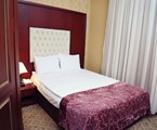 Clover Hotel Baku