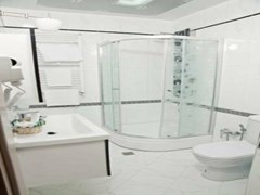 Karat Inn Hotel: Ванная комната - photo 3
