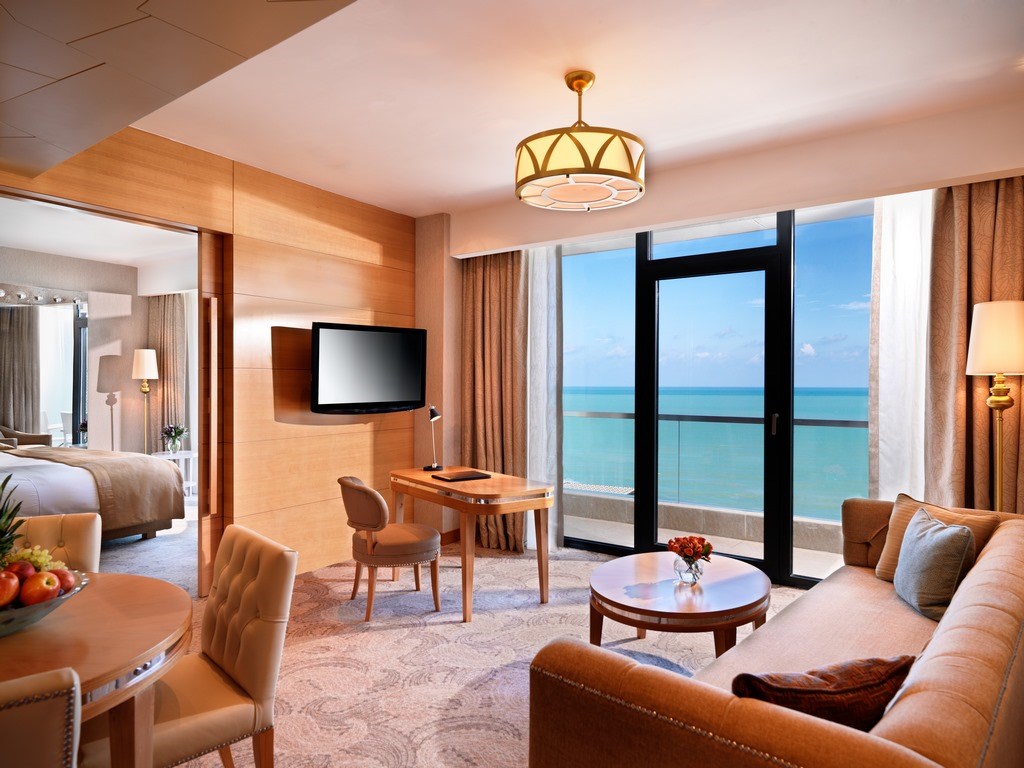 Bilgah Beach Hotel: Executive suite