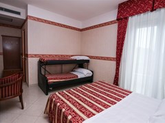 Gallia Palace Hotel - photo 13