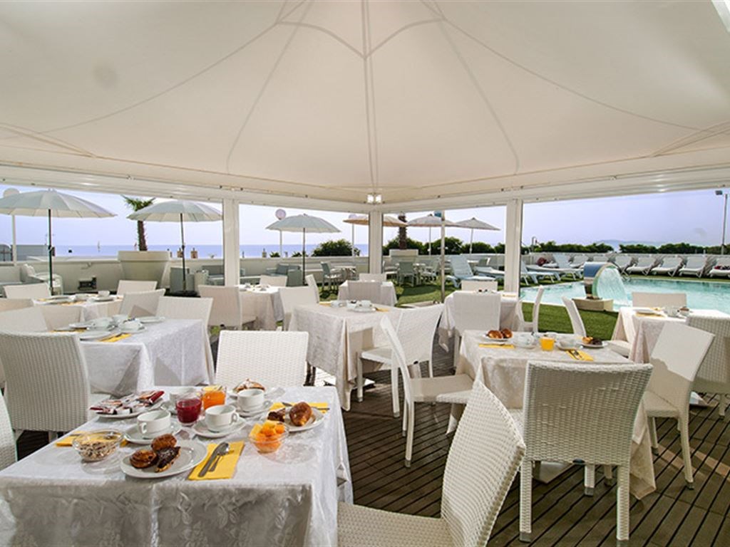 Mediterraneo Hotel