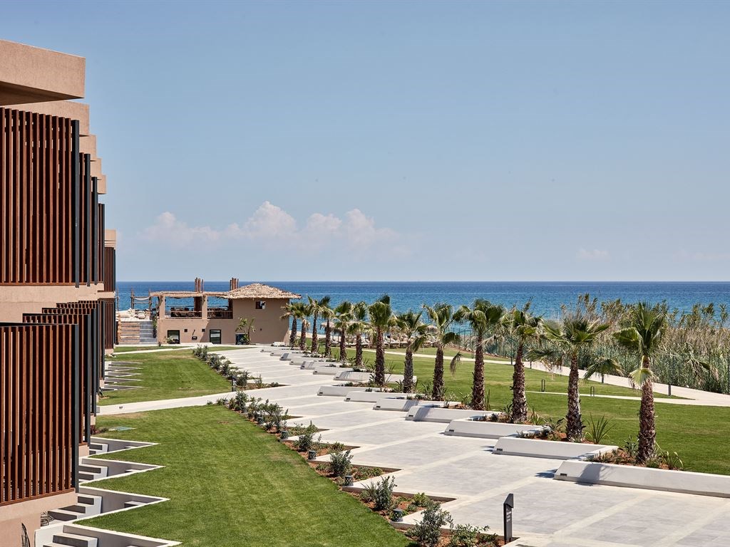 La Mer Resort & Spa