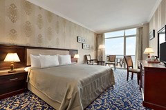 Ramada Baku Hotel - photo 13