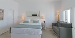 Aqua Luxury Suites Santorini  - photo 20