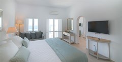 Aqua Luxury Suites Santorini  - photo 22