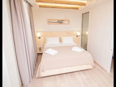 Panellinion Luxury Rooms : Superior Room CV - photo 20