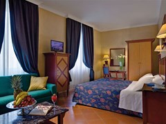Corona D Italia Hotel - photo 11