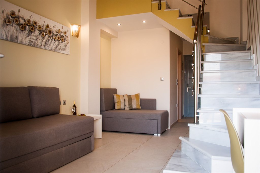 Kaly Bay Luxury Studios & Apartments: Maisonette