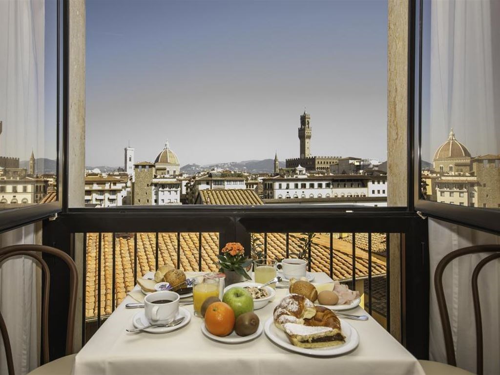 Pitti Palace al Ponte Vecchio Hotel