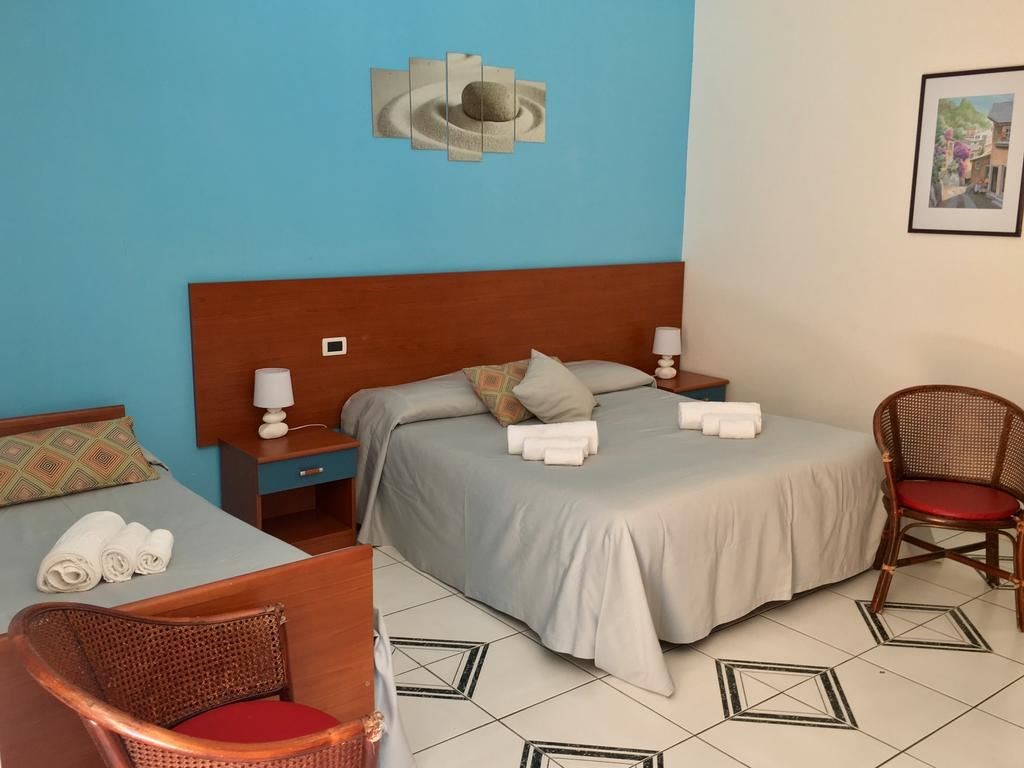 Baia Di Naxos Aparthotel