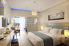 Pernera Beach Hotel: Suite Family  - photo 45