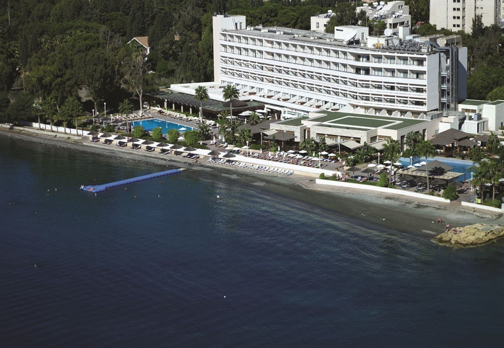 Pernera Beach Hotel