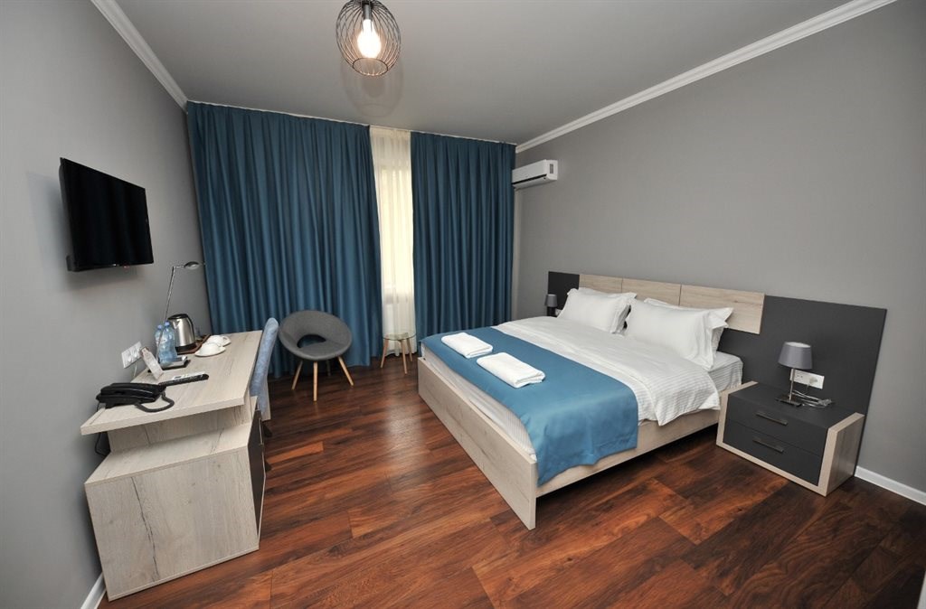 Boho Tiflis Hotel