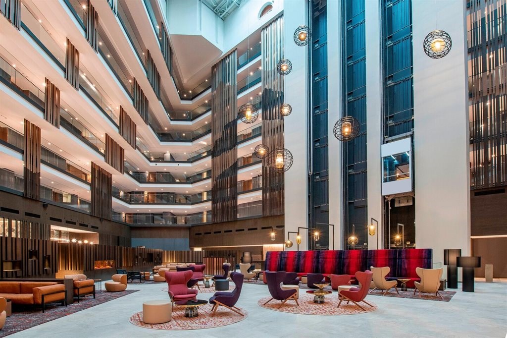 Sheraton Grand Tbilisi Metechi Palace