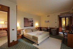 Leon D'Oro Hotel: Double Deluxe - photo 17